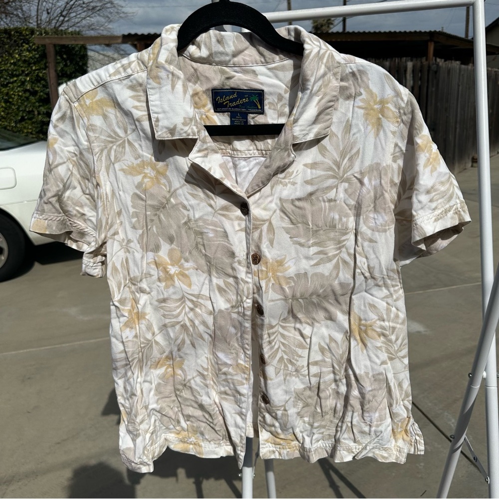 Women's Floral Button Down Shirt